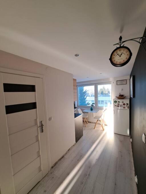 San Riverbank Apartment Пжемысл Экстерьер фото